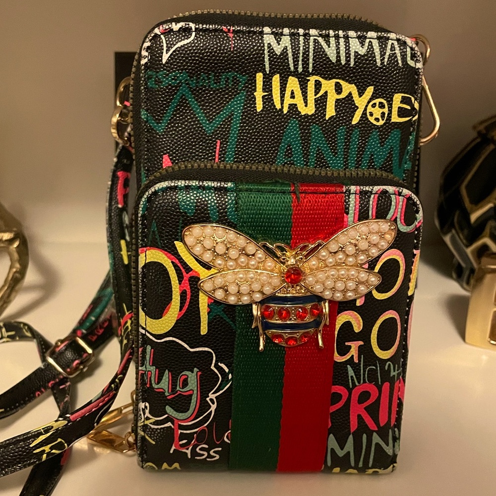 Graphic bumblebee Crossbody